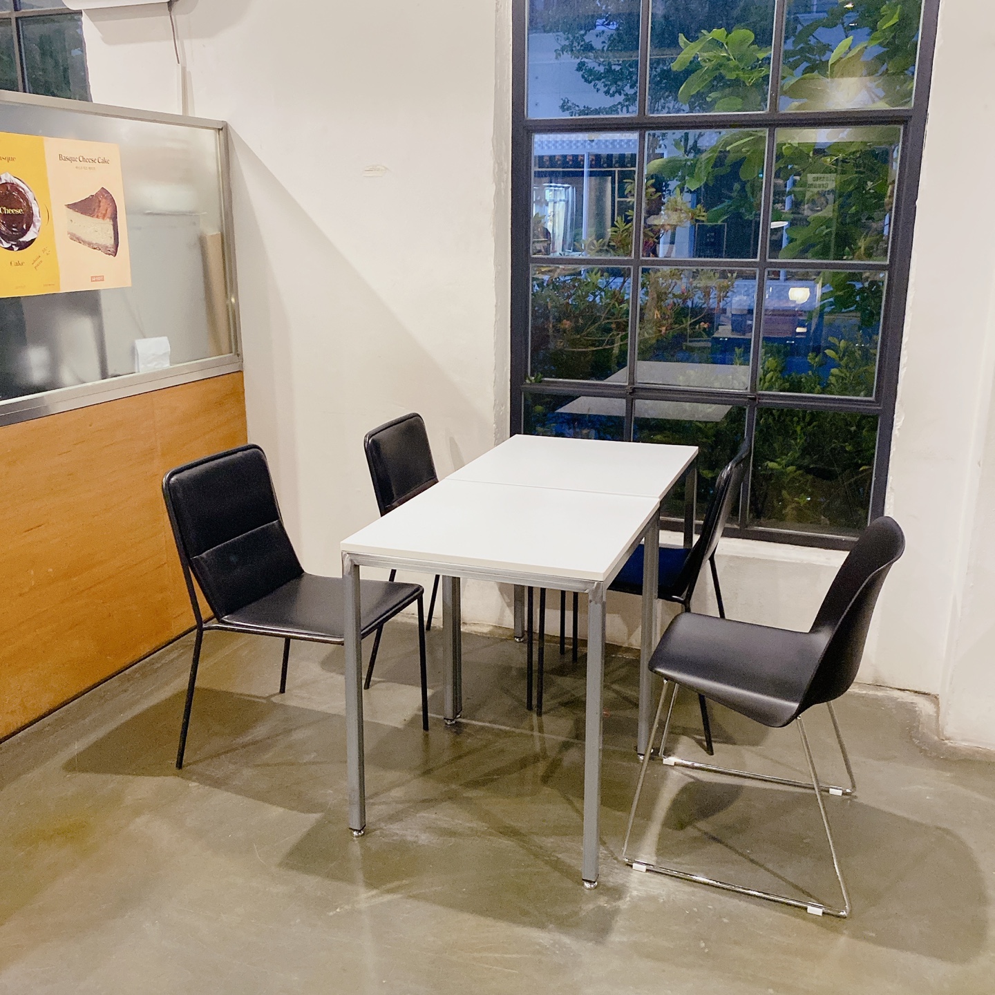 카페 어반르토아 제주 구남동 제주교육박물관 번 bun 맘카페 브런치카페