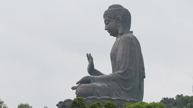 란타우 섬 대형 불상