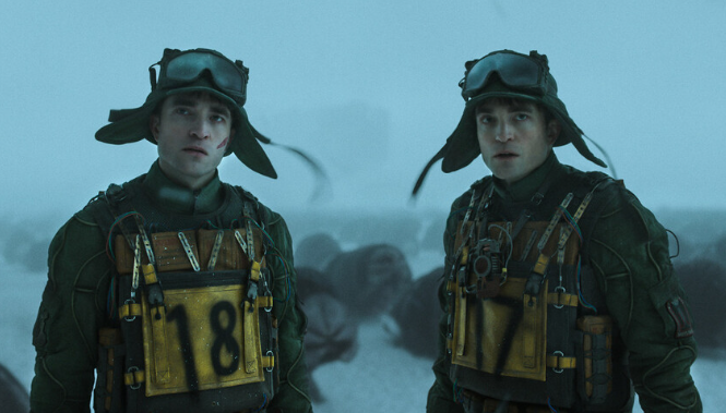 미키17 해석 총정리! 숨은 디테일 7가지와 결말 심층 분석 미키18