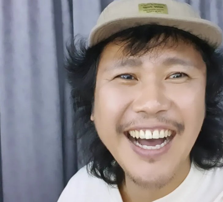 육중완 프로필