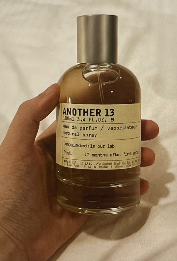 르라보어나더13-가격-향-지속시간-알리기-위해-찍은-제품-사진