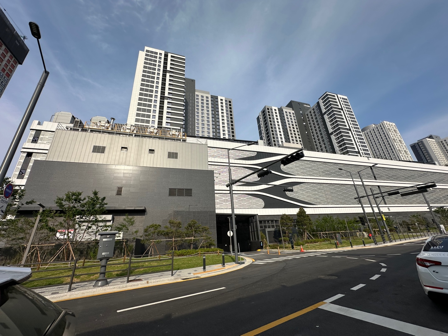 코스트코 평택점 주차장 입구