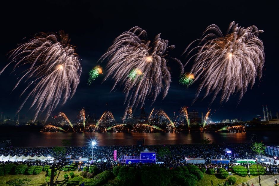 2025 포항 국제불빛축제 이미지3(자료출처: 한국관광공사)