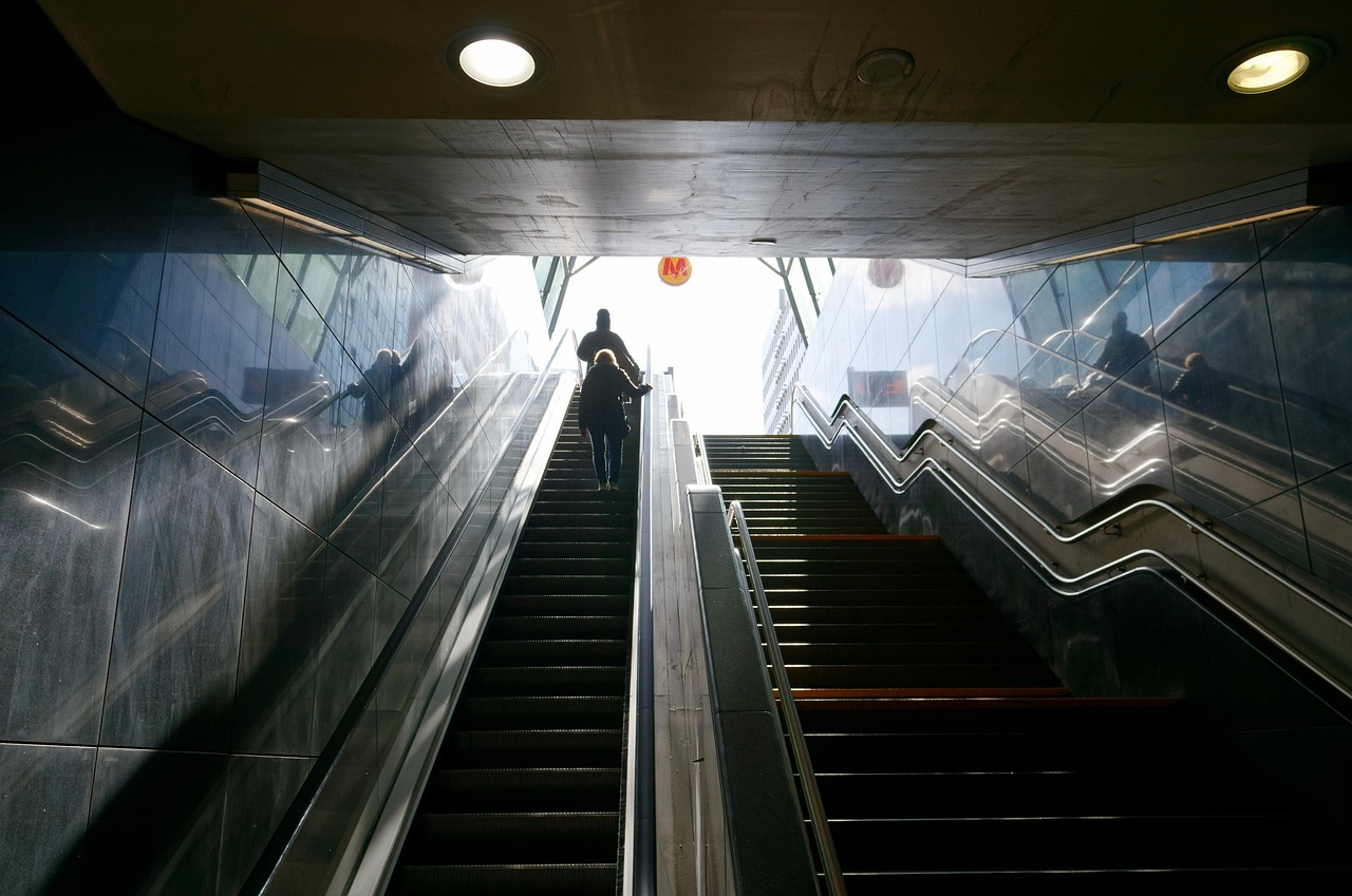 2025 서울 지하철 파업 일정 총정리｜12월 1일 지연 시작&middot;12월 12일 전면 파업 대비 방법