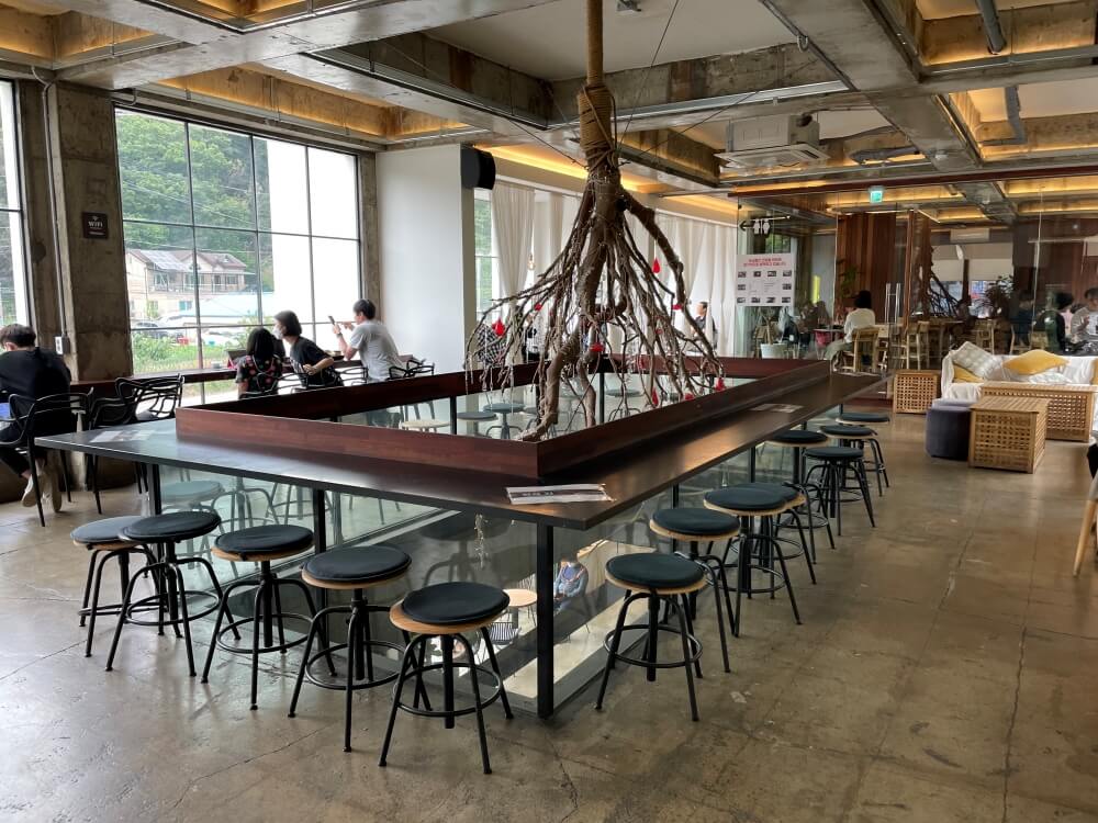 이배재제빵소-2층-매장-전경