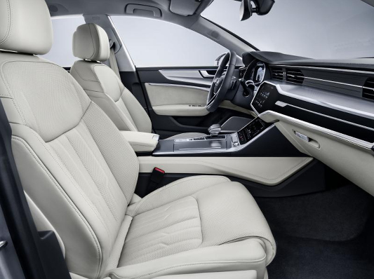 아우디 A7 플러그인 하이브리드 내부 디자인