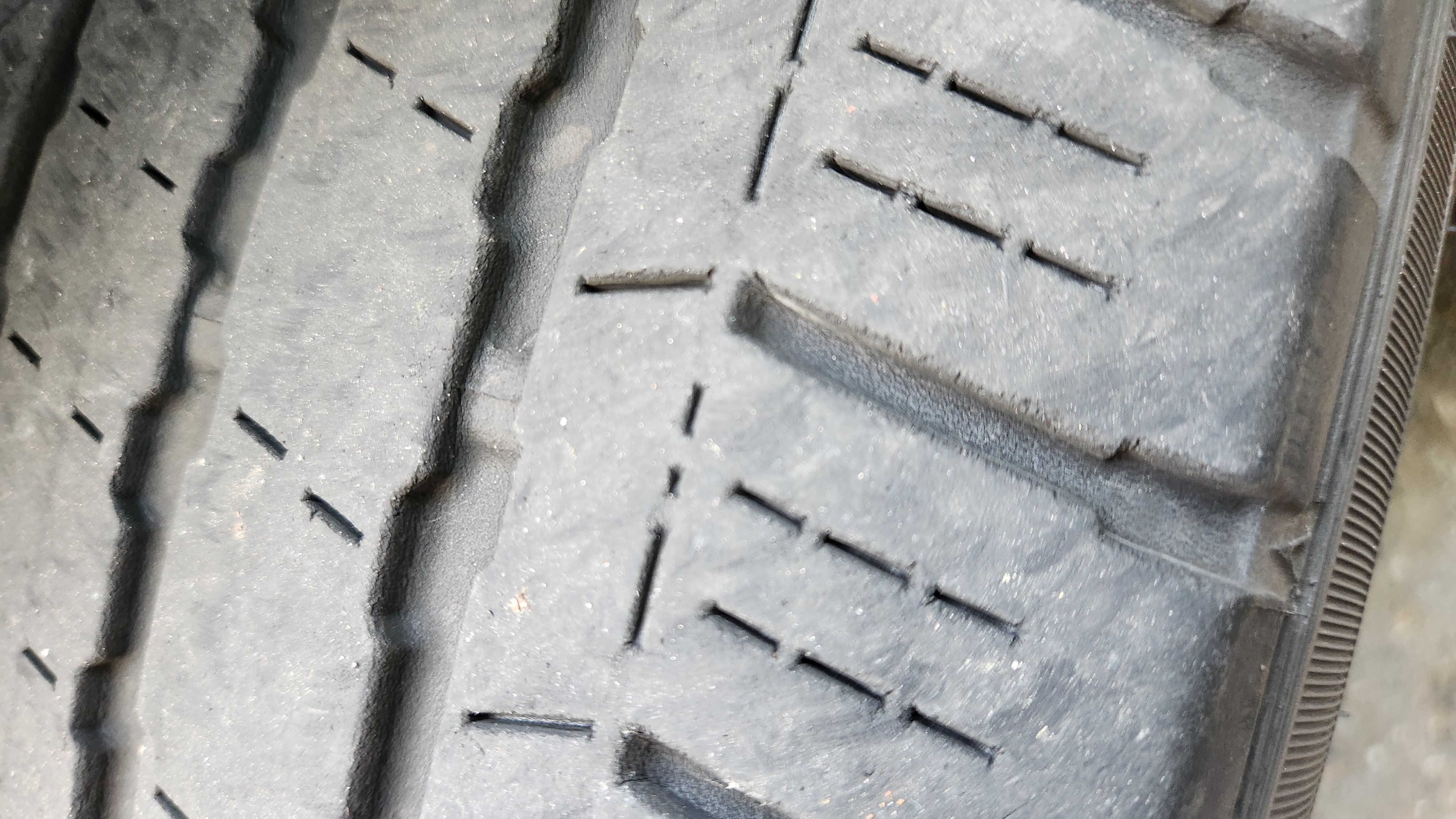 1.6mm 타이어 마모 한계선