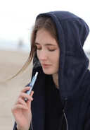 금연을 위해 전자담배를 사용해도 되는 건가?