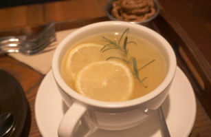 생리 늦어질 때&amp;#44; 늦어지는 이유