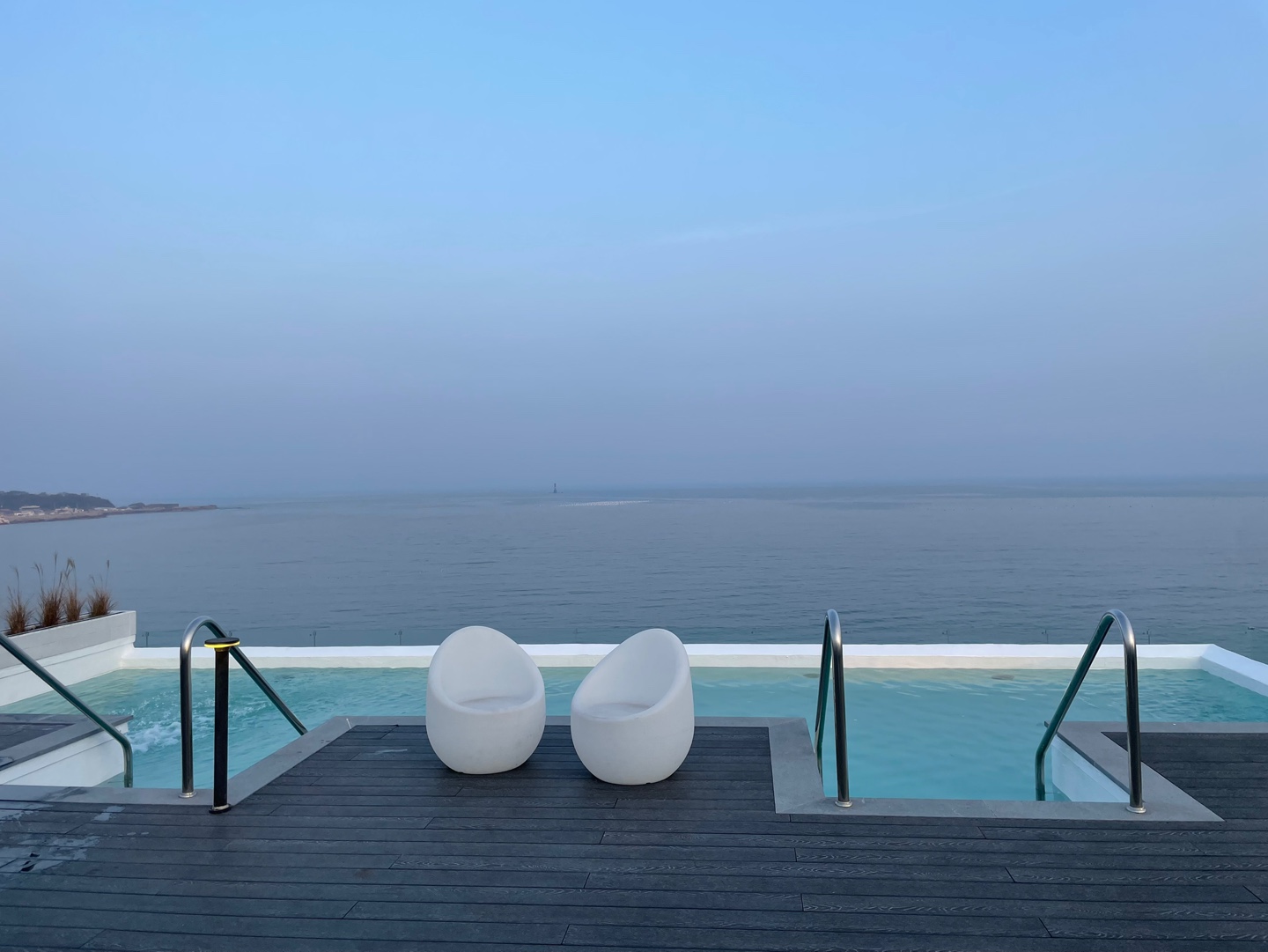 더헤이븐 리조트 루프탑 수영장 사진