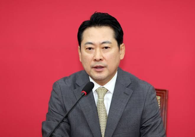 장동혁 대표 관련 이미지 
