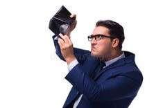 어렵게-훔친-지갑을-둘러보지만-텅비어-아쉬운-모습을-하는-남자