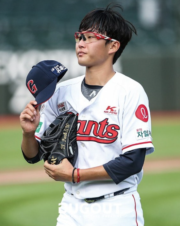 롯데 자이언츠 박세웅 선수 사진