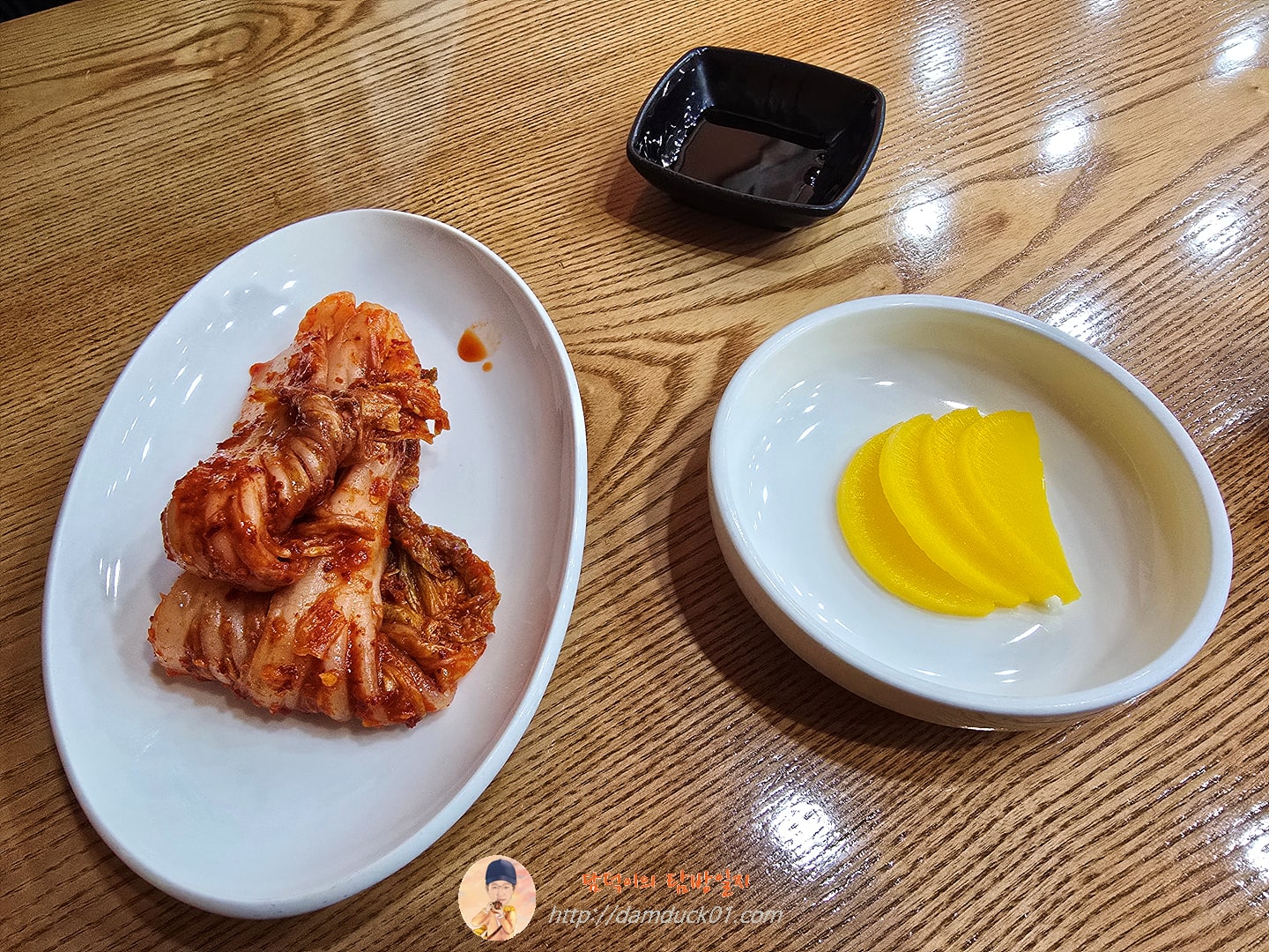 락빈칼국수 반찬