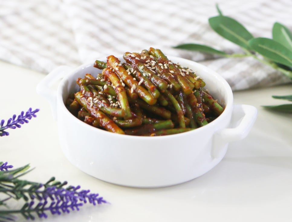마늘쫑무침