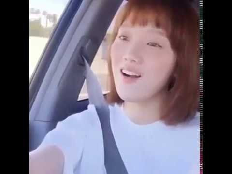 알라딘 노래 부르던 이성경