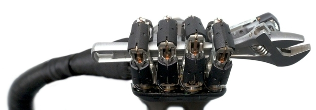 로봇손 관련주 총정리