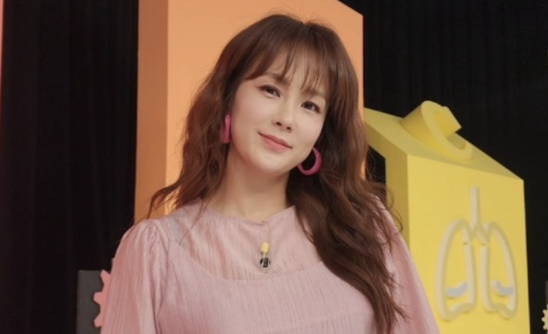 가수 채연