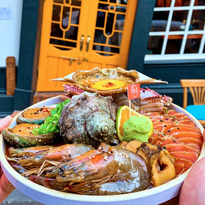 줄서는식당 성수동 뚝섬역 맛집 편스토랑 이영자 맛집으로도 소개된 해물모둠장, 붉은 대게 내장밥, 대하새우 페퍼로니 김치전, 모둠 해물장 맛있는 곳 소개