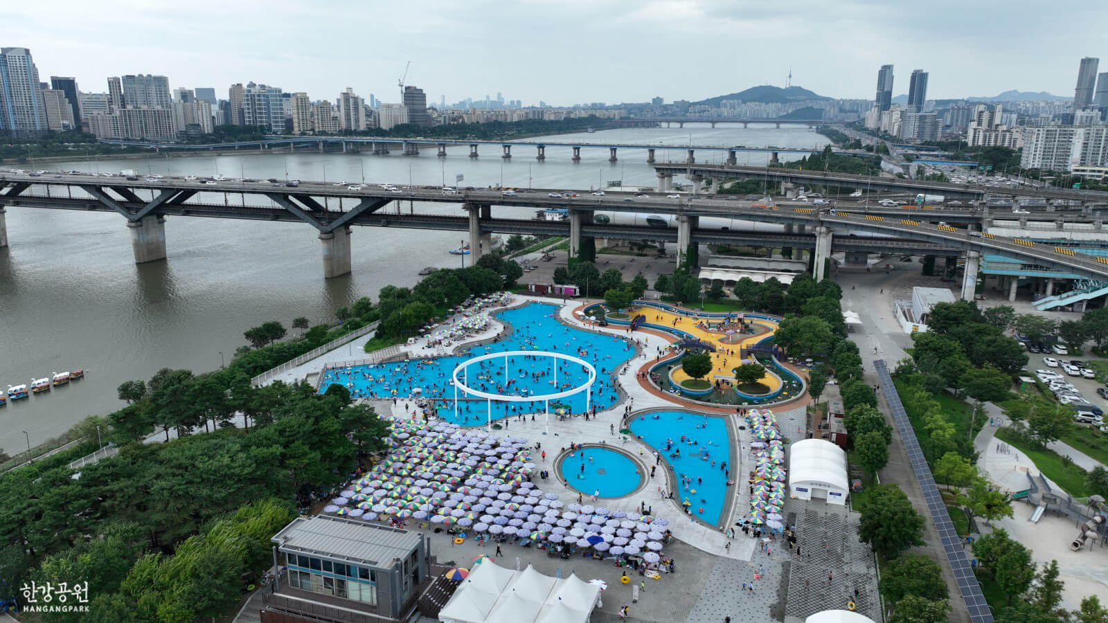 뚝섬 한강 수영장 드론 사진