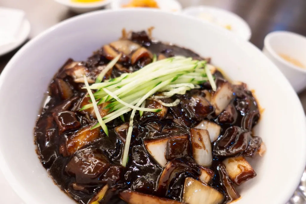 관악구 봉천동 사천요리집, 외래향