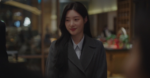 효민(정채연)