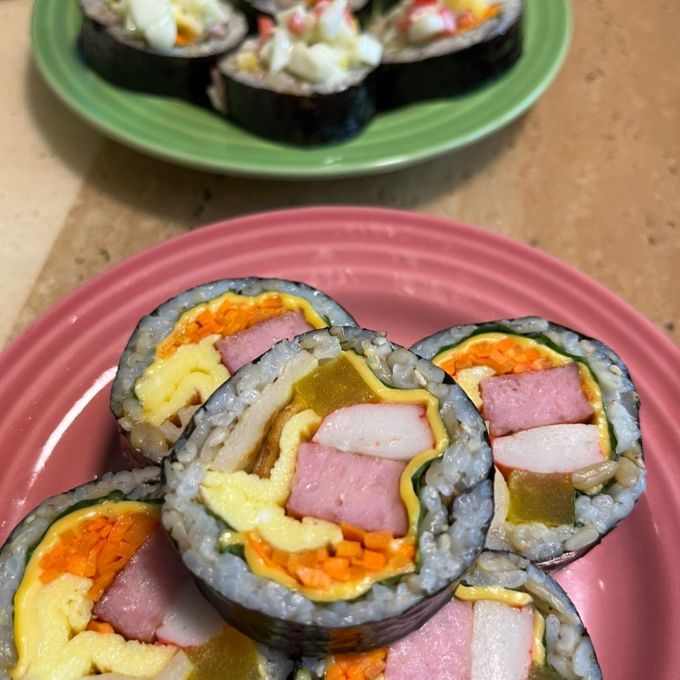 케데헌 분식점 스타일 김밥 감성