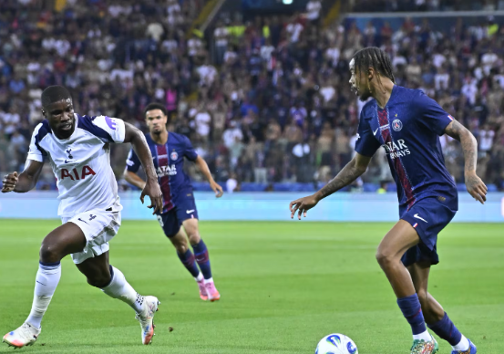 PSG, 토트넘 꺾고 UEFA 슈퍼컵 : 전반전 주요 장면