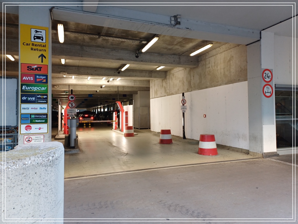 비엔나공항-렌트카반납-입구