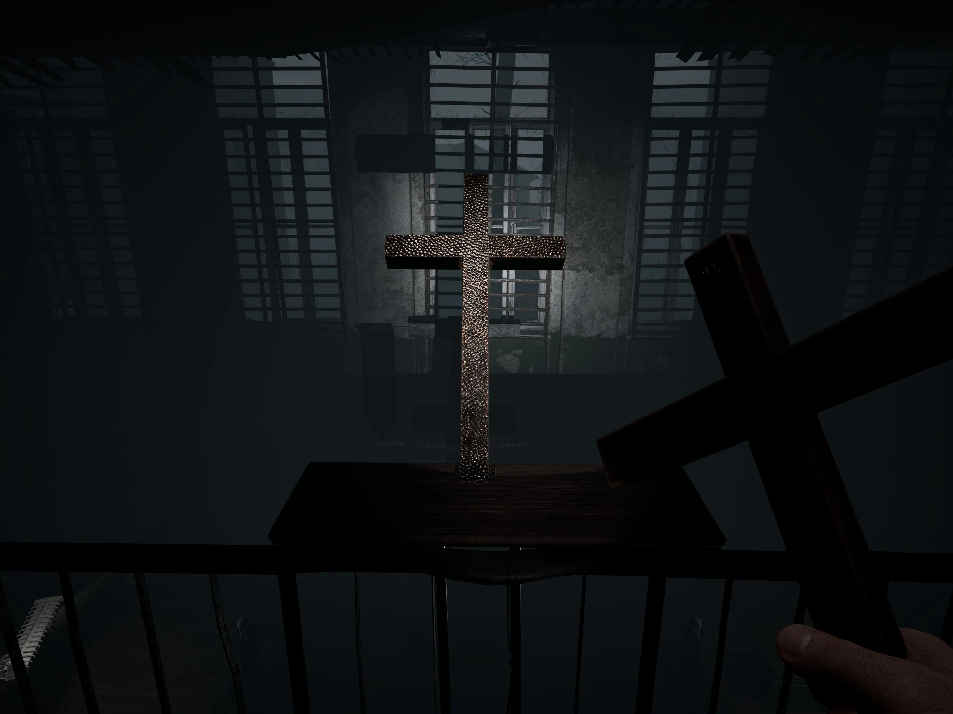 데모놀로지스트 학교 십자가 그림자