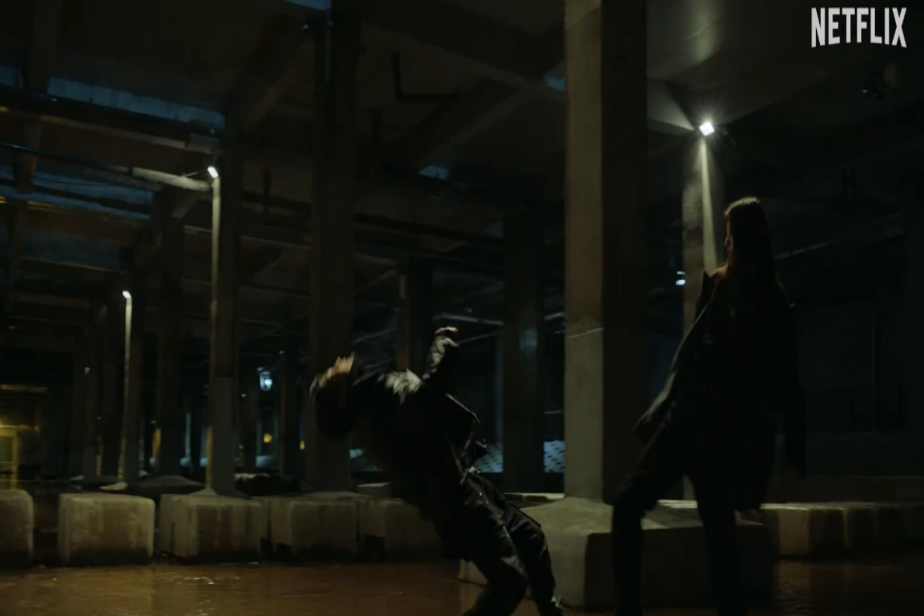 경성크리처 시즌2 이무생 스틸컷6