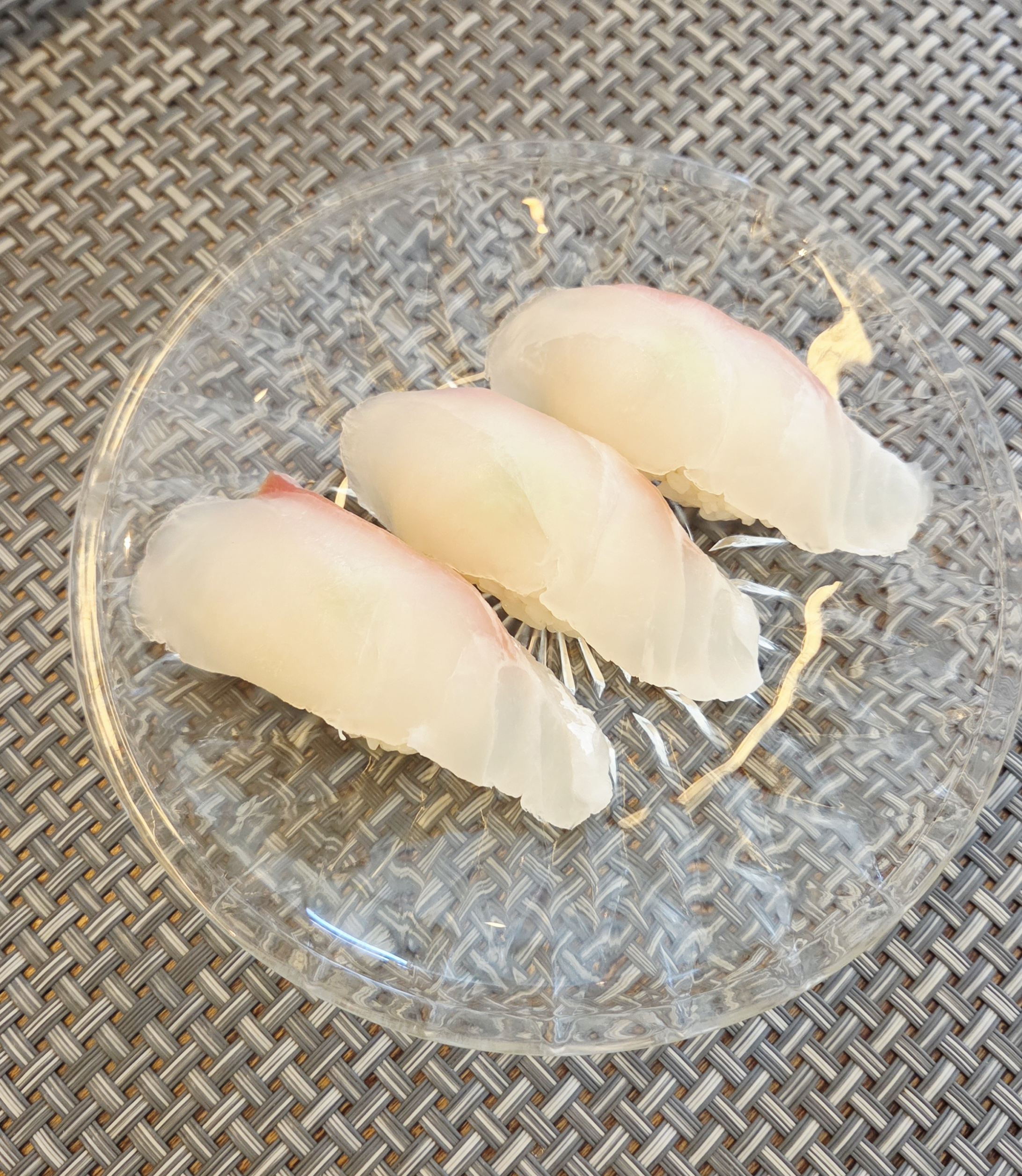 추가 주문한 숙성활어초밥(3PCS)