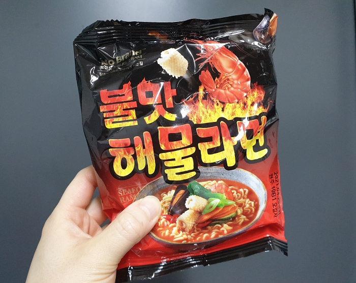 이마트 노브랜드 불 맛 해물 라면 내돈내산 후기 리뷰 매운 맵기 짬뽕 너구리 진라면 순한 가격