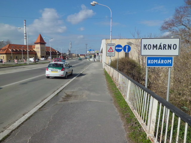 슬로바키아 코마르노 이정표