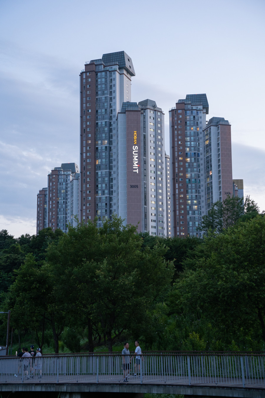 신대호수 호반써밋 아파트