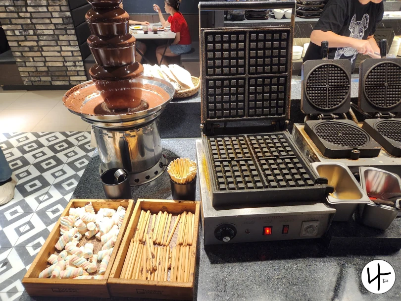 초코분수와-마시멜로우