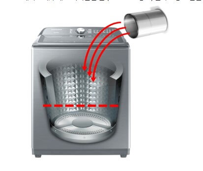 1/3 지점까지 물 넣기