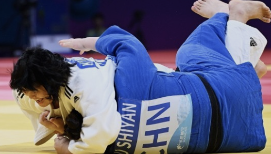 김하윤 선수의 경기 모습