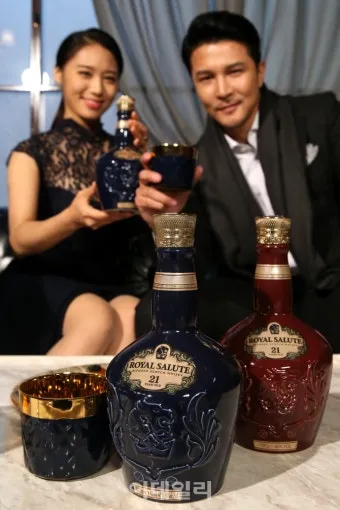 로얄 살루트 32년산 가격 시세 및 특징_26