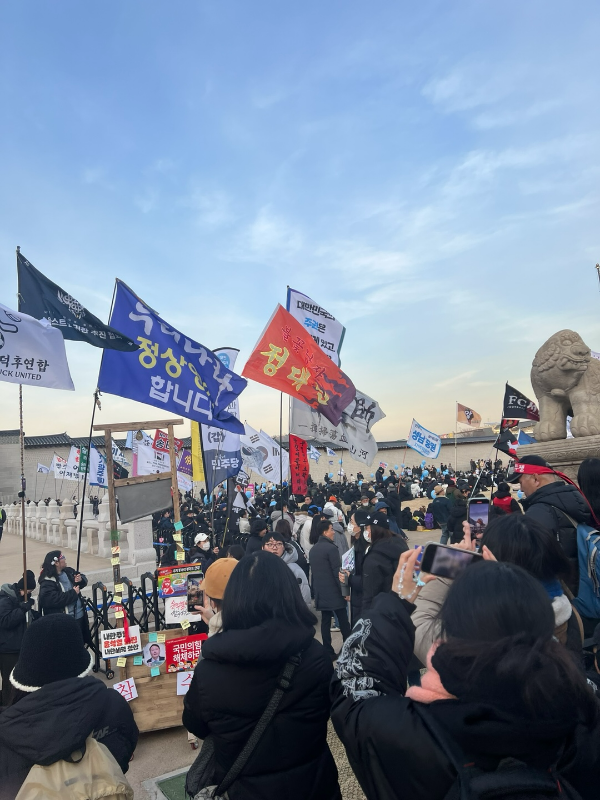 광화문앞