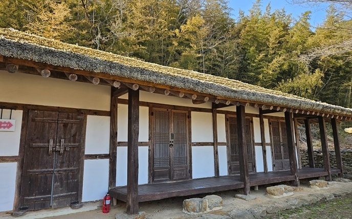 곡성-3박4일-4만원-숙소-러스틱타운