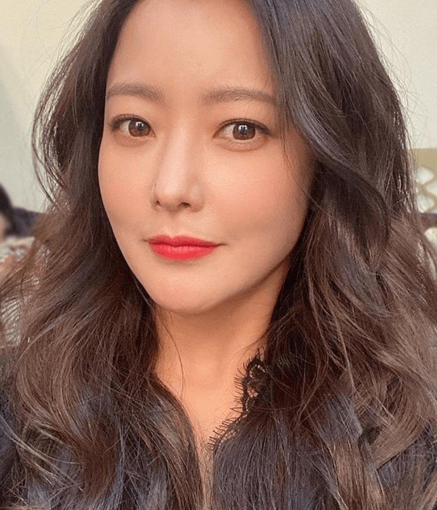 빨간-립스틱-김희선