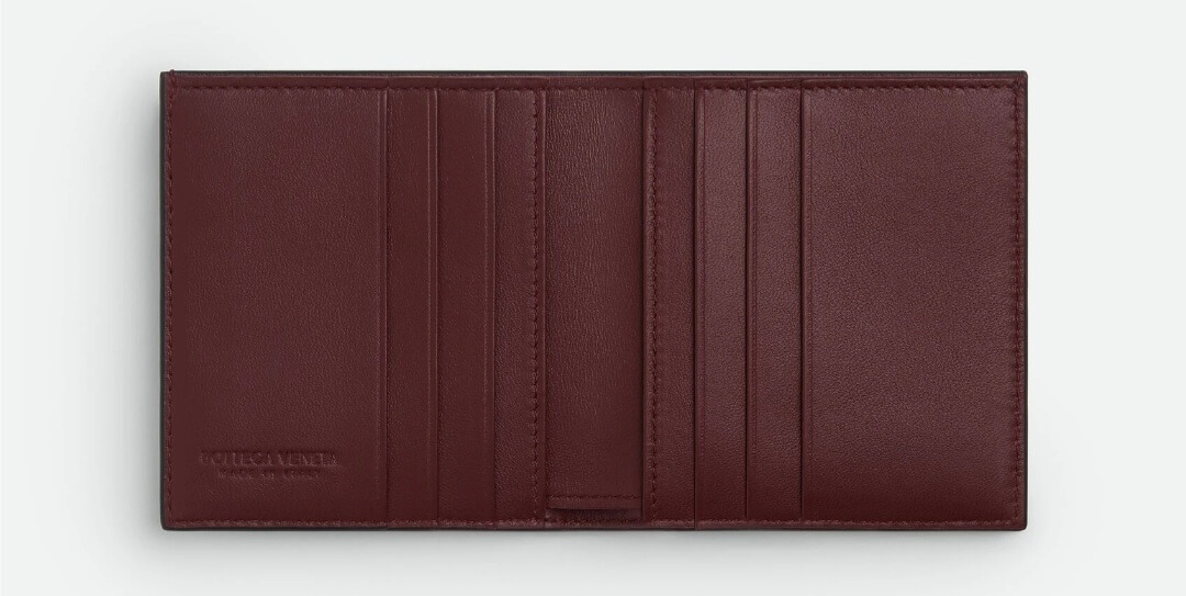 보테가 베네타 인트레치아토 폴더형 반지갑 내부