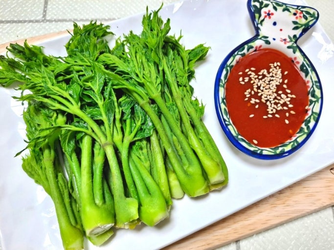 두릅 데침