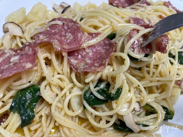 살라미-파스타-완성