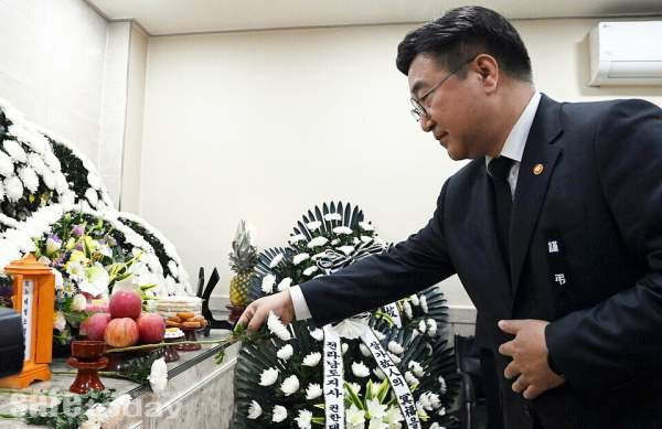 완도 창고 화재 순직 소방관 눈물의 영결식... "영웅들의 마지막 길, 대전현충원 안장"