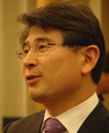 김재윤-전-의원-사진입니다.