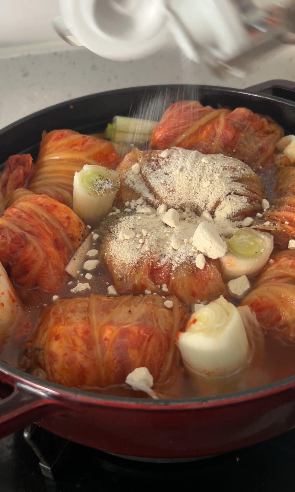 삼겹말이김치찜