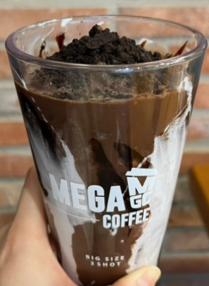 메가커피 가장 많이 팔리는 메뉴 7가지