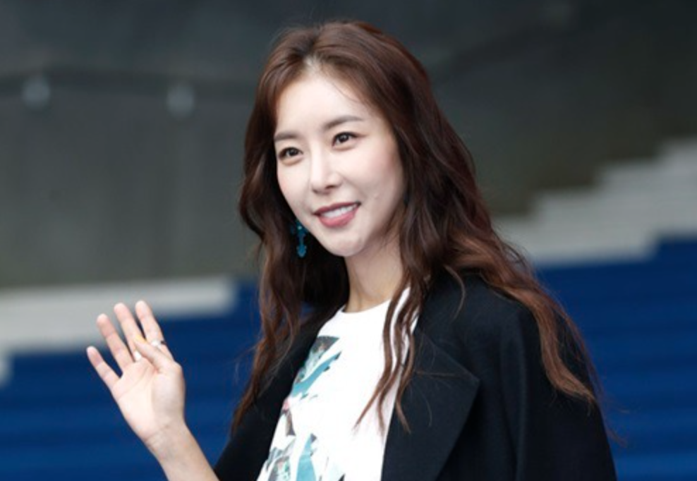 한다감 손인사